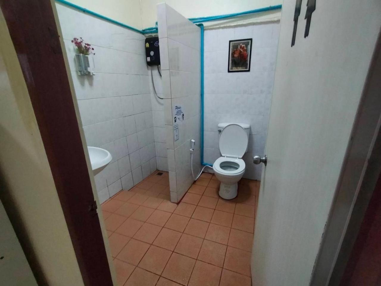Home Stay At Tapae Csiangmaj Kültér fotó
