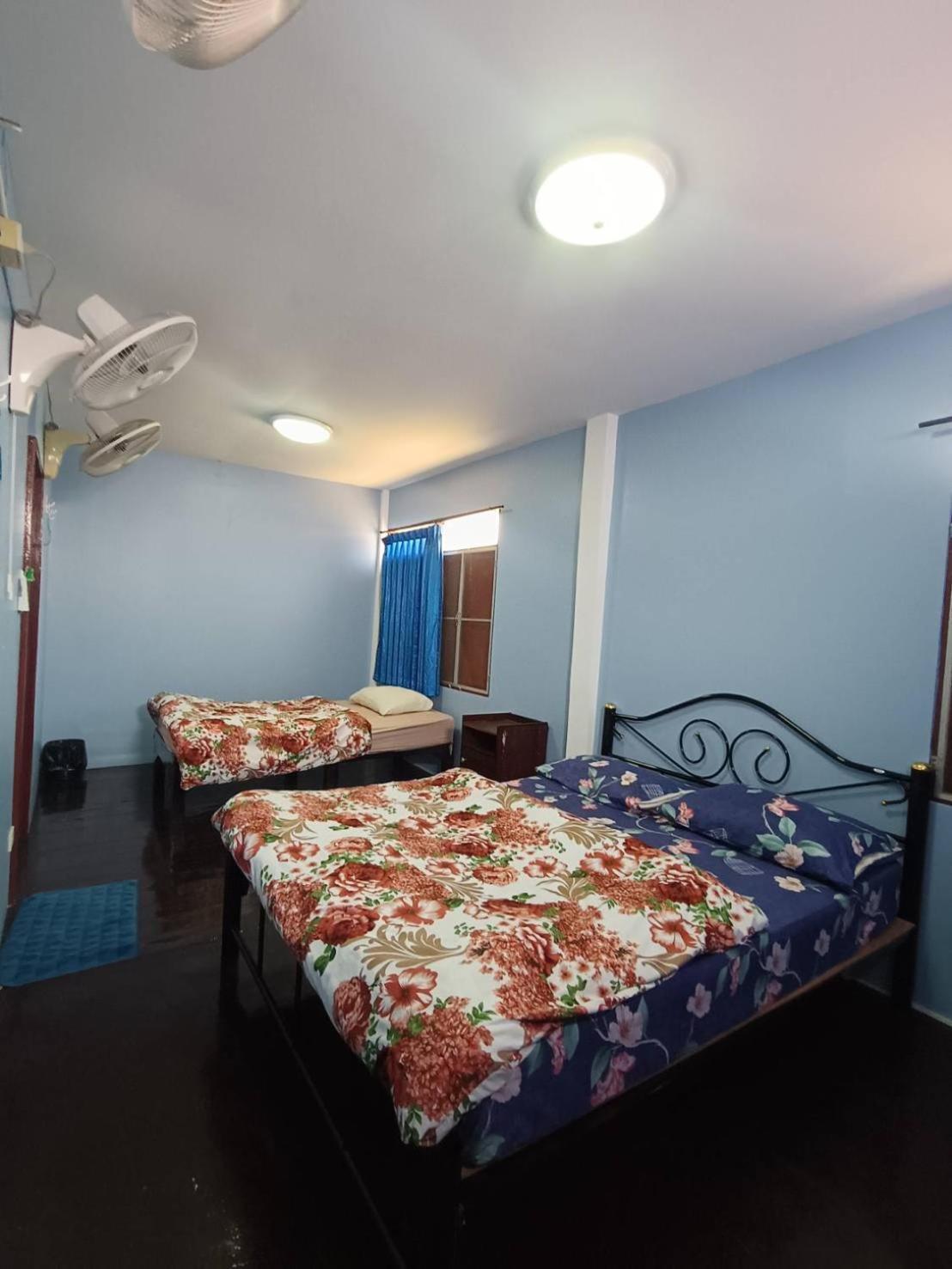 Home Stay At Tapae Csiangmaj Kültér fotó
